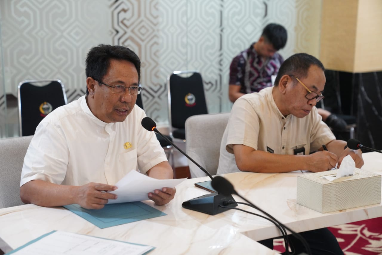 Pj Sekda Sulsel Pimpin Rapat Rencana Kedatangan Jokowi Resmikan Pengoperasian Kereta Api